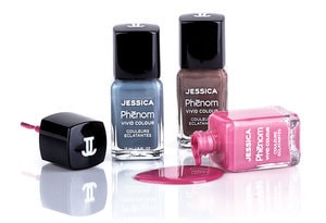Jessica Phenom instastyle-bottles