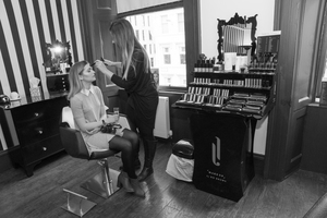 an_hd_brows_make-up_artist_gets_to_work_at_the_hd_brows_glasgow_academy