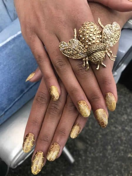 Mel Shengaris nails honeycomb