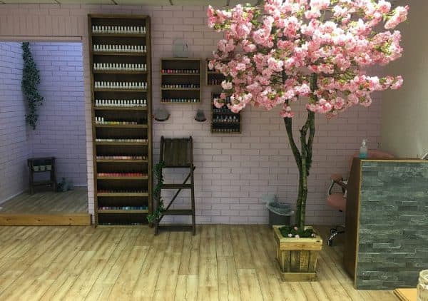 Creative Claws, Holyhead, Wales