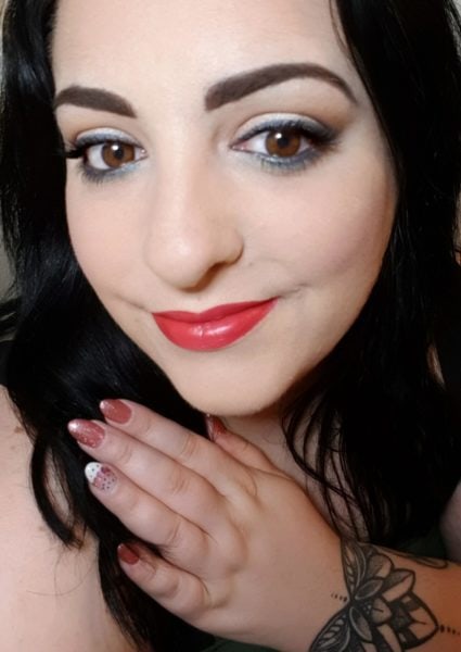 Leanne Furley selfie