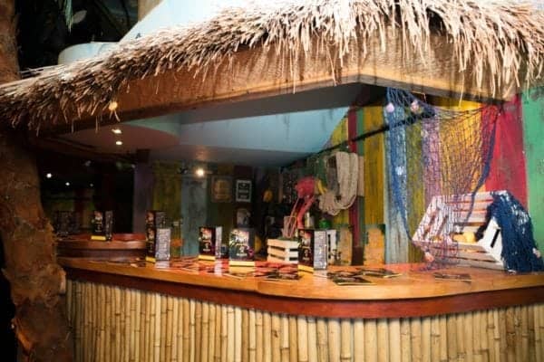 180715_Scratch_ER_LoRes-002