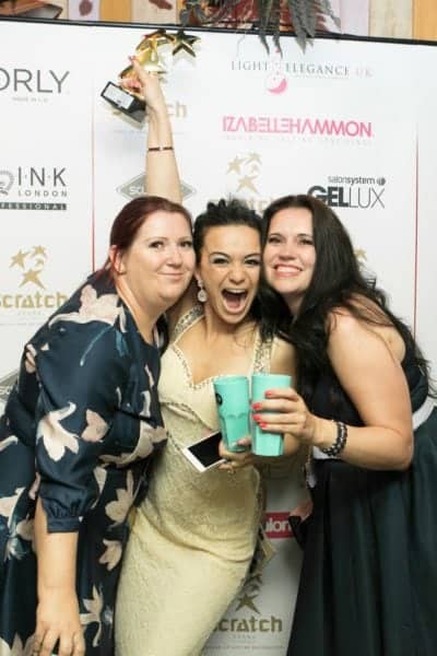 180715_Scratch_ER_LoRes-388