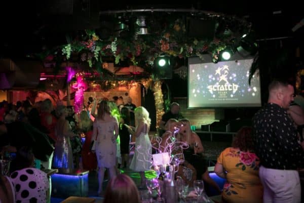 180715_Scratch_ER_LoRes-680