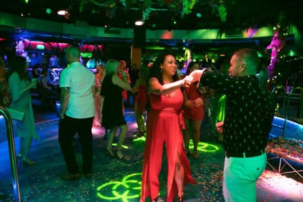 180715_Scratch_ER_LoRes-705