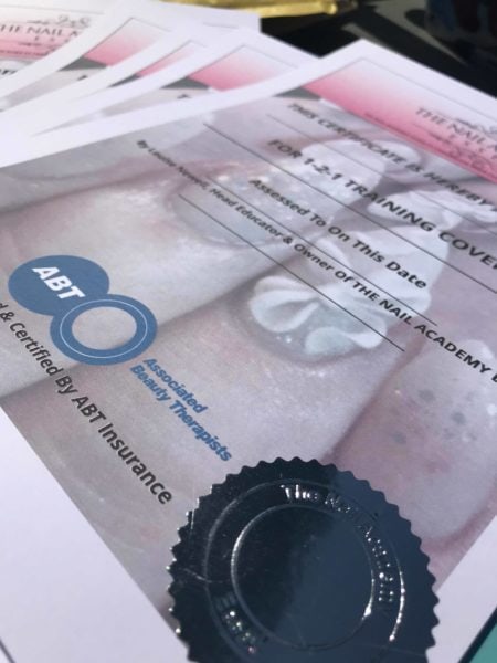 34138854_10156598749712932_5837085401096912896_n