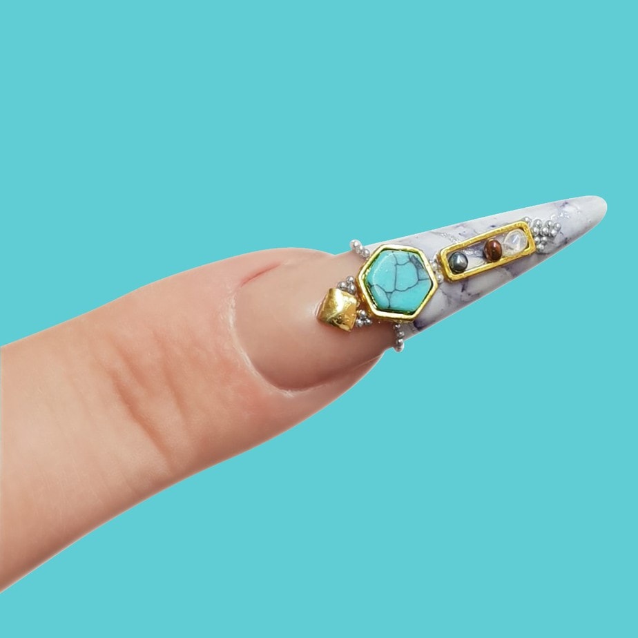 Beth Nail Design-Mystical