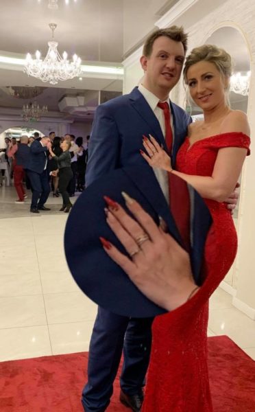 55704785_337057736918483_6179394062659878912_n