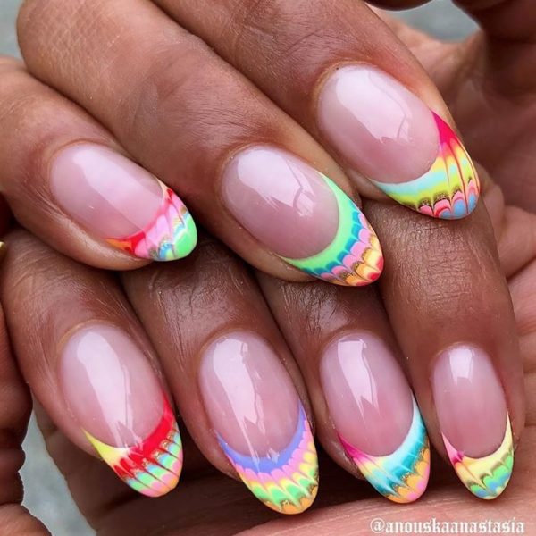 We love these tie dye tips by Anouska Anastasia