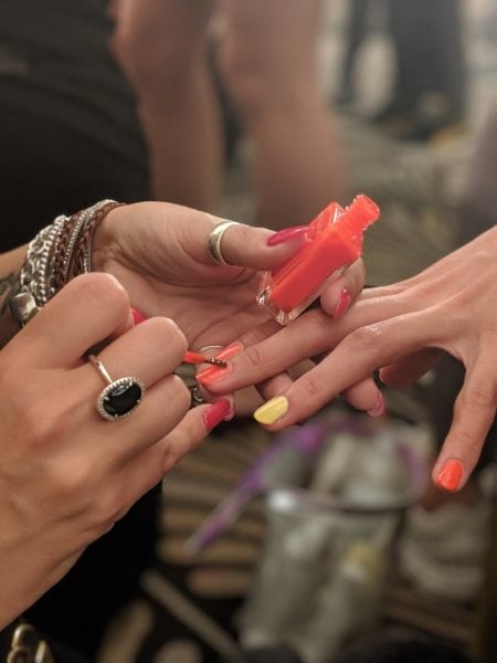 00100lPORTRAIT_00100_BURST20190916102312999_COVER