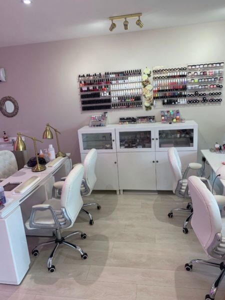 Allure Nails & Beauty 11