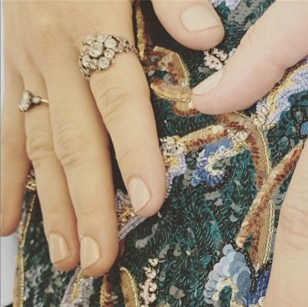 Michelle Williams wears a nude Sally Hansen shade applied by Elle. Image c/o Instagram.com/enamelle