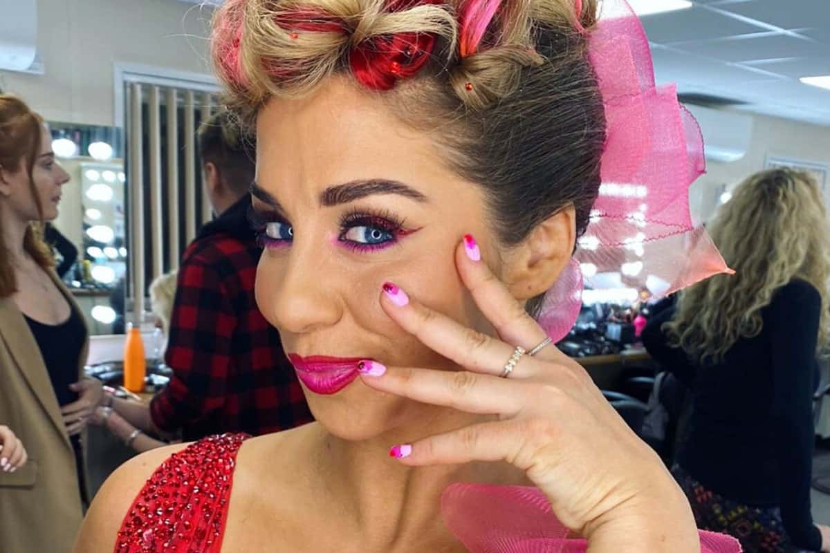 Dancing On Ice nails