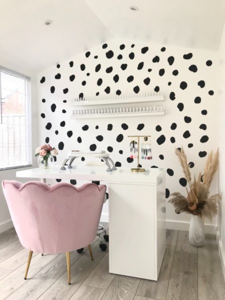 Hollie Barker Nail Artist 5