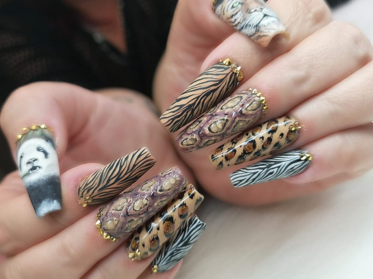 PicsArt_10-01-03.11.21 copy