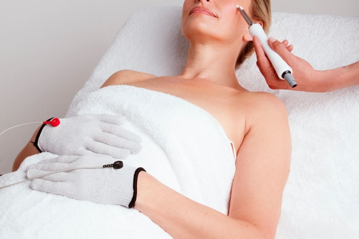 CACI Hand Rejuvenation