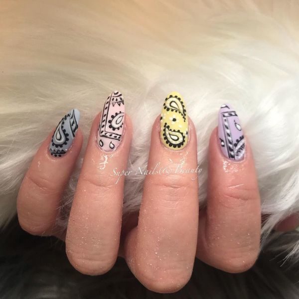 Instagram @supernailsbeauty 