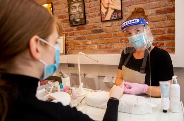 Bellini Nails & Beauty 5