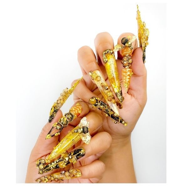 Nails by Giselle Caballero