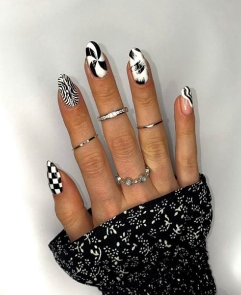 abbie barnett upload1 2a6f4762 f3d7 4c2d 87a8 9b67f3d82ed0