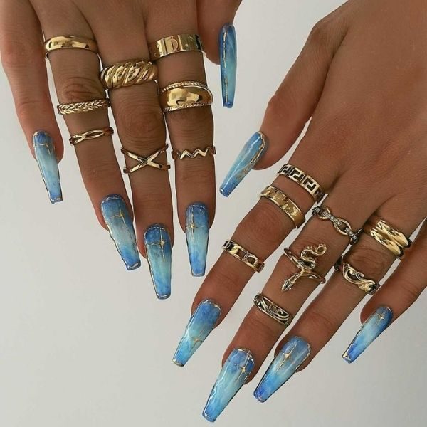 kimberley sargent blue long nails