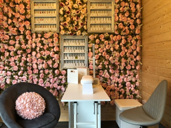 stacey cox nail desk and chair shot