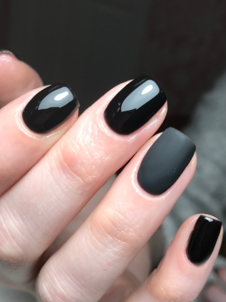 natalia hudson black nails