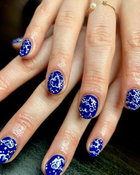 Image courtesy of Instagram.com/kessernails