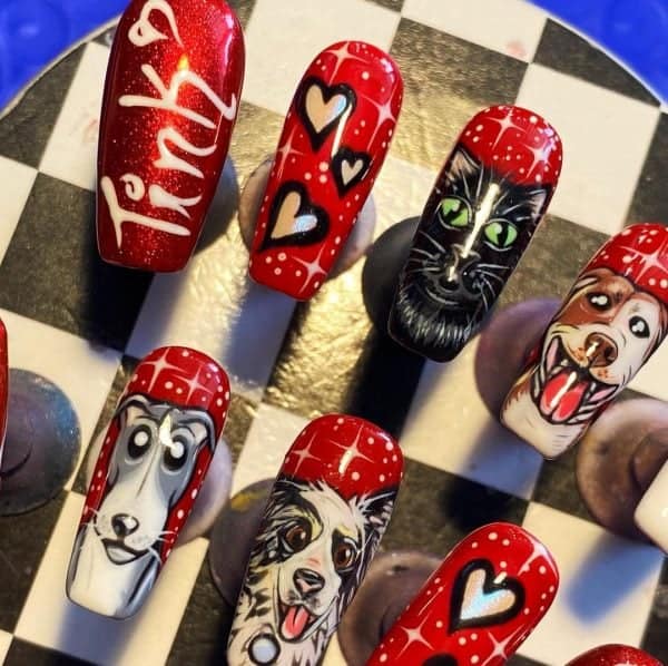 Image courtesy of Instagram.com/ezzpressonailz