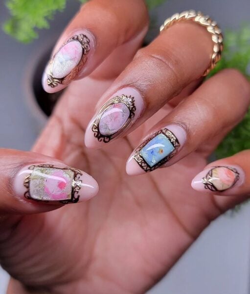 moonlit.nail.artistry