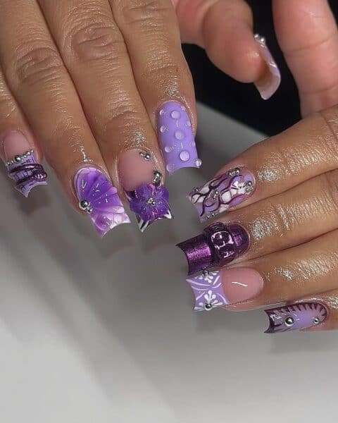 Divinebeautynailz
