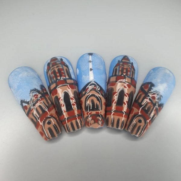 @nailsbycay.b depicts the Natural History Museum