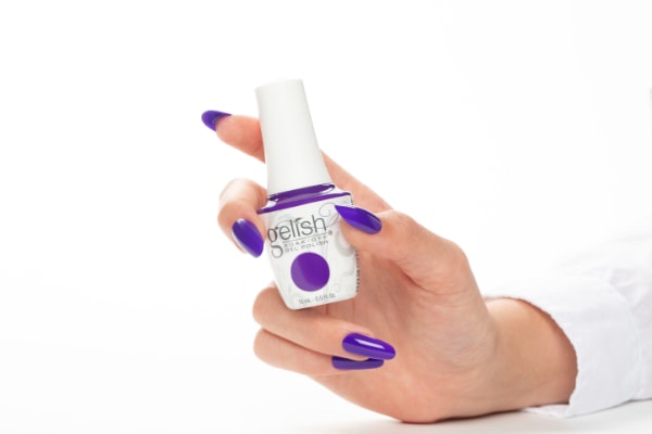 12599-GEL-SoftGel-MediumRound-HandwGelBottle2