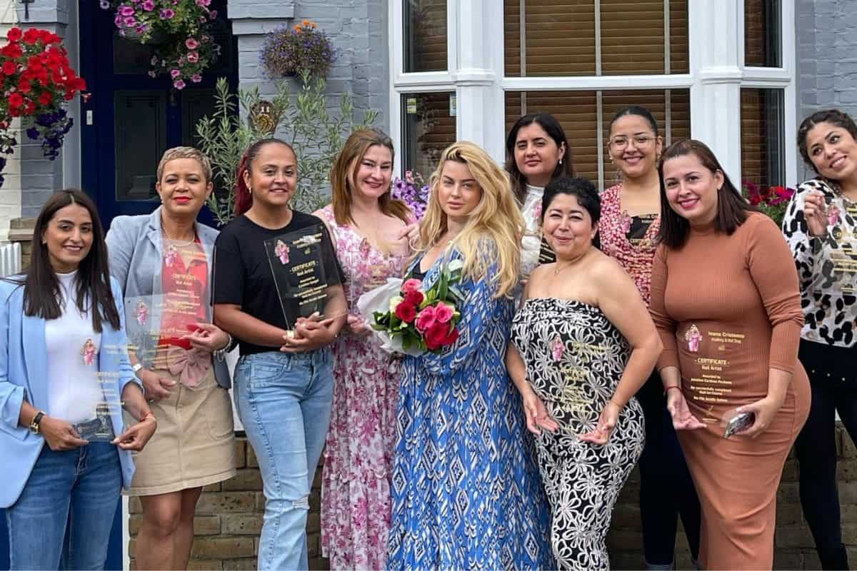 CHLOE Web newsfeature template 1200x800px