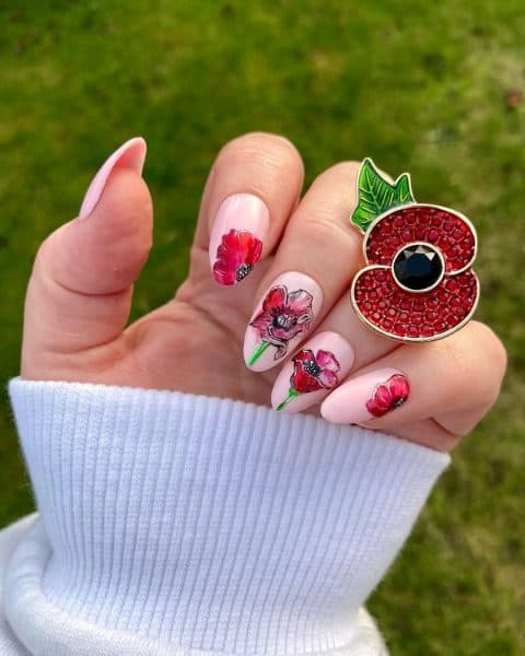 Beckyboo nails2go