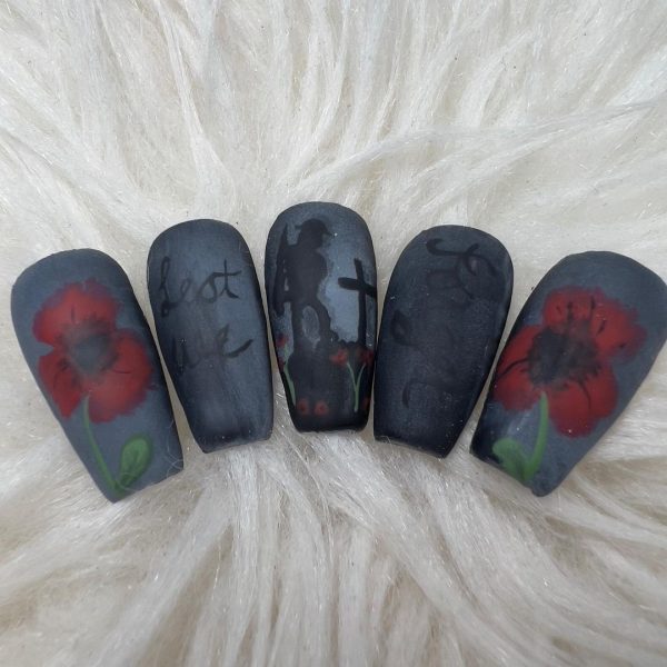 @bellas_beautynailsalon