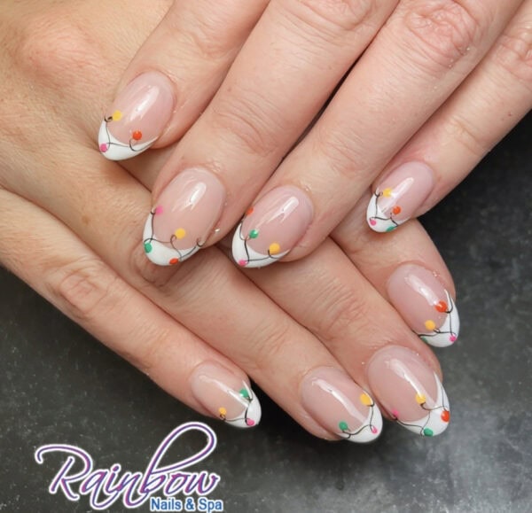 Image courtesy of Instagram.com/rainbownailshfx