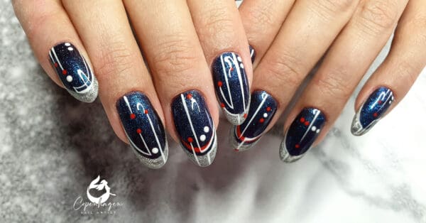 Ania Prus - "Constellation nails"