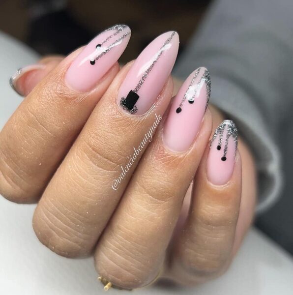 Annie Sarah Valencia thinks sparkle details will be popular