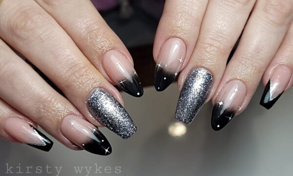 Kirsty Wykes - "Dark ombré"