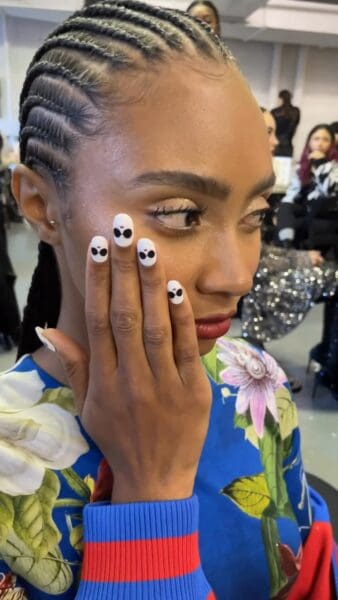 Nails at the Alice + Olivia show, courtesy of team JINsoon. Image: @jinsoon