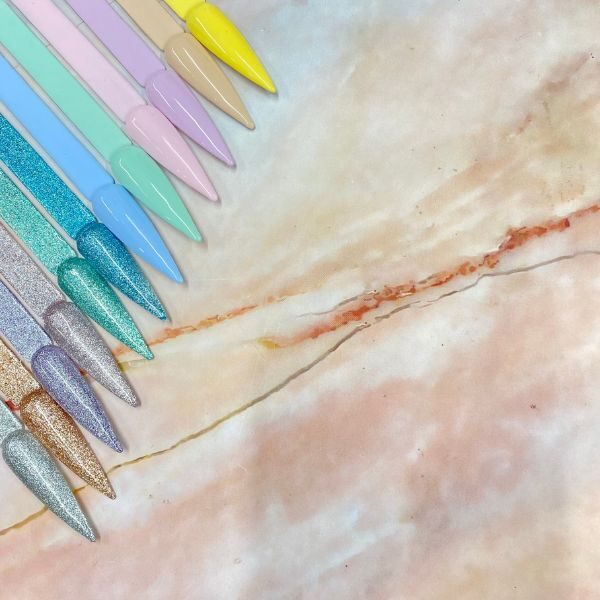 HD Pro Design it! Spring Edition. www.hazeldixonnails.com