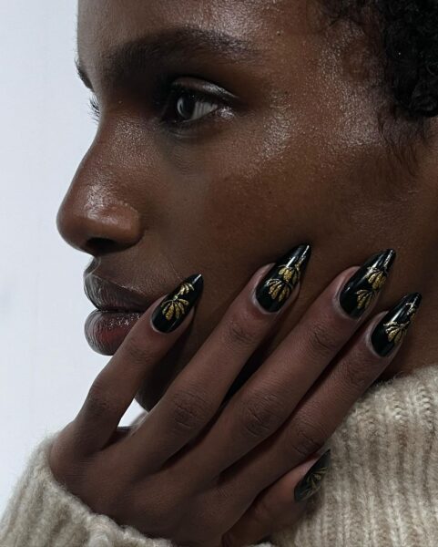 Nails for Aisa. Image: @sylviemacmillan.nails