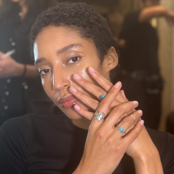 Nails for Annie’s Ibiza, led by Amy of @amyh.manicurist using Essie. Image: @gel.bylauren_