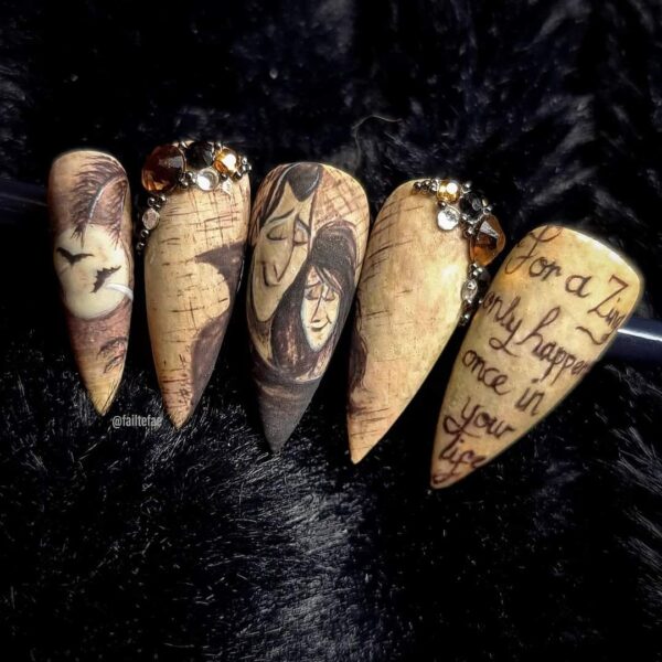 Emma Laverton - Hotel Transylvania