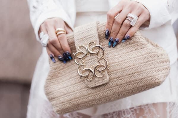 Ellie Saab - Heart Evangelista (@iamhearte)