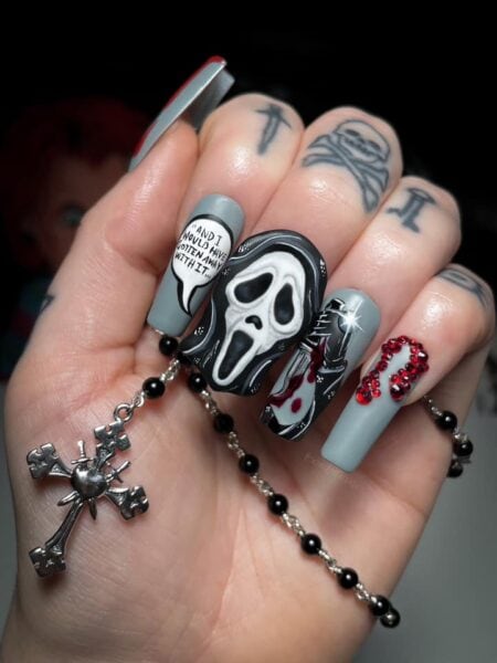 Trick Or Treat Nails - Scream