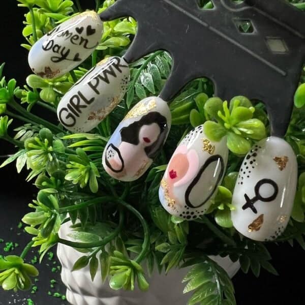 Divus Nail Bar Academy