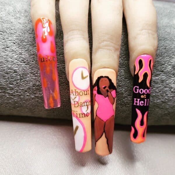 @digitdesignnails - Lizzo