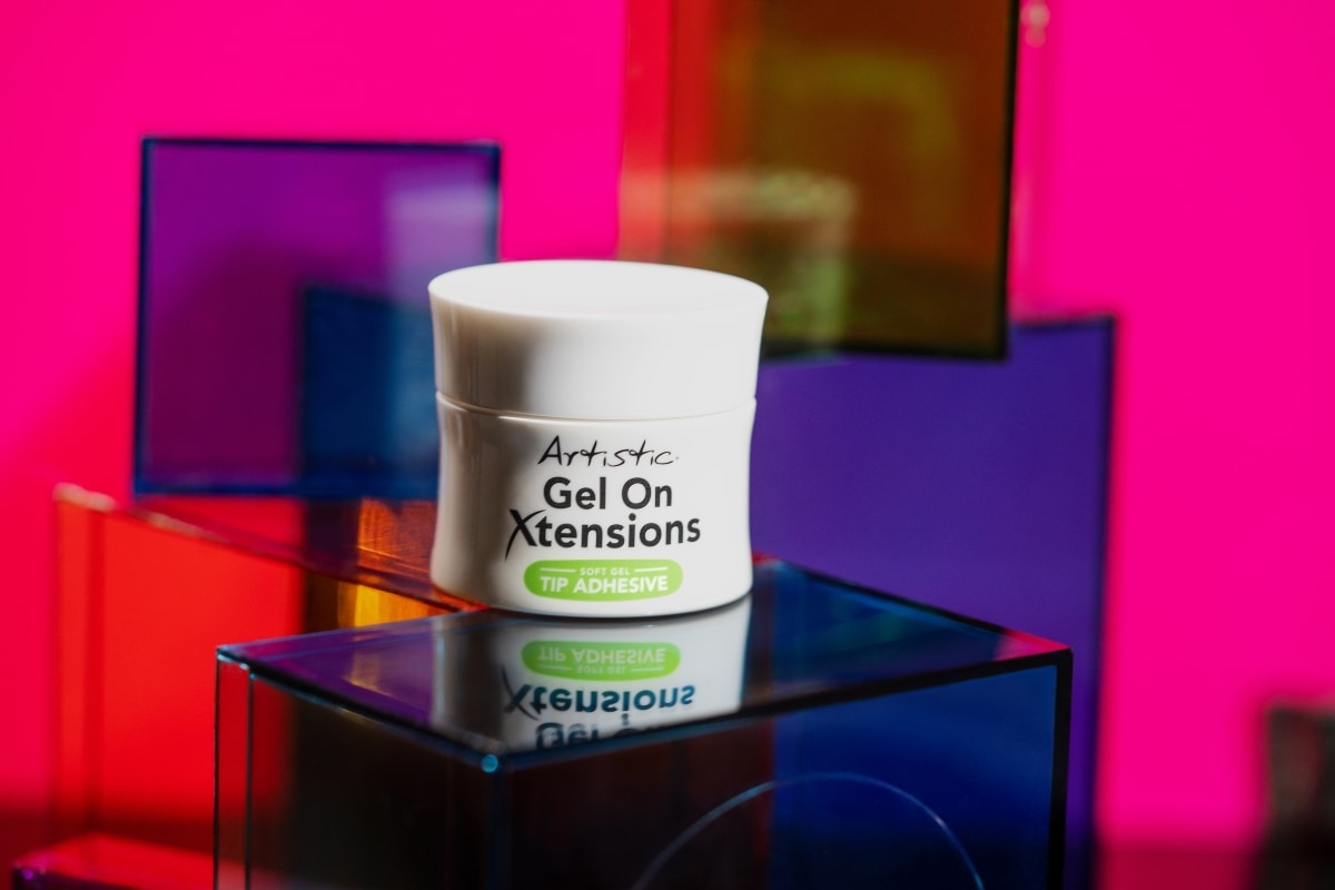 Artistic Tip Adhesive Jar Header